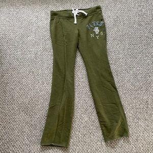Olive green Abercrombie & Fitch sweatpants
